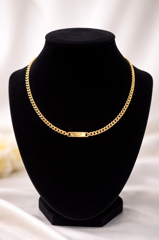 Curb Chain Bar Necklace